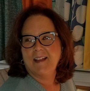 Meet your Posher, Sandra